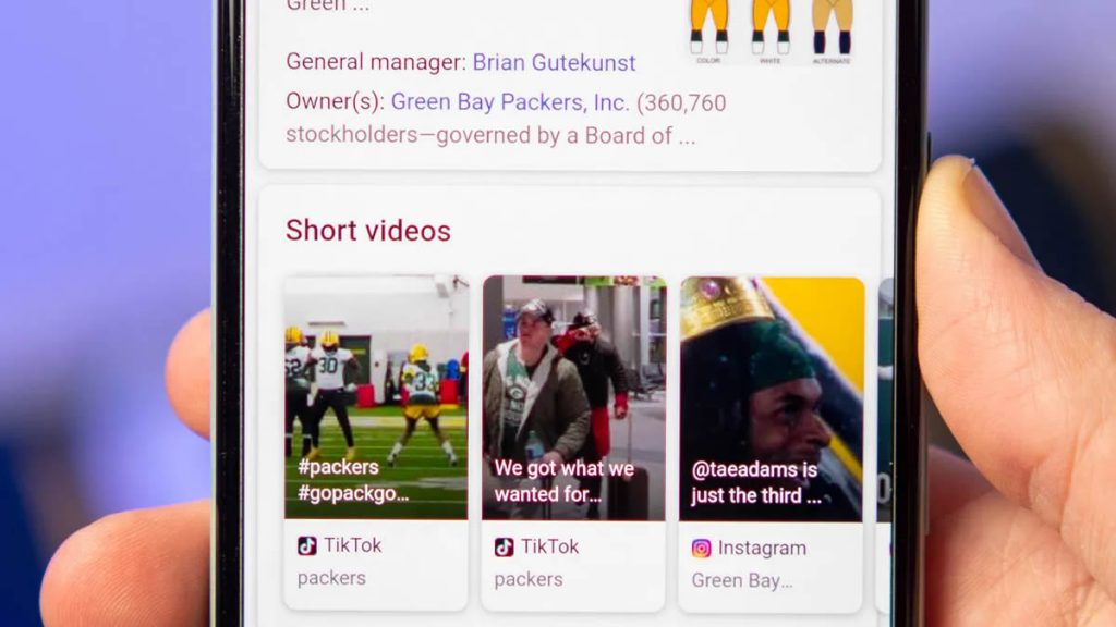 Google arama sonuçlarında kısa video oynatacak.