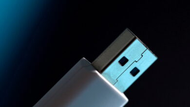 Çinli Bilim İnsanları USB'den Milyon Kat Hızlı Bellek Geliştirdi